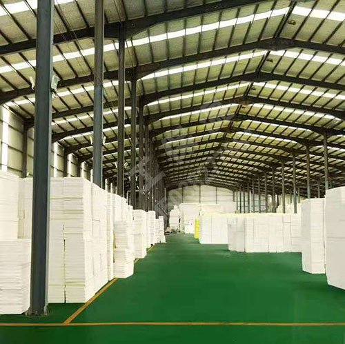 如何從外觀上面判斷擠塑板的優(yōu)劣呢？