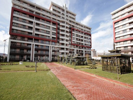  聚苯板的實(shí)用耐用性能好不好？