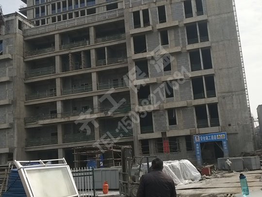 巖棉板的密度是多少？