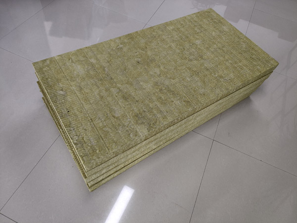 ?巖棉板生產(chǎn)廠家說說巖棉保溫板的用處及生產(chǎn)工藝