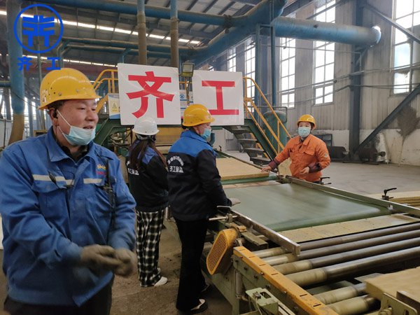 巖棉板廠家直銷的優勢是什么？